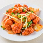 ・チキンチリ700円・プラウンチリ800円・モモ6P650円・ほうれん草炒め600円・スープモモ750円・サモサ2P500円・パパド3P300円・マサラパパド3P500円