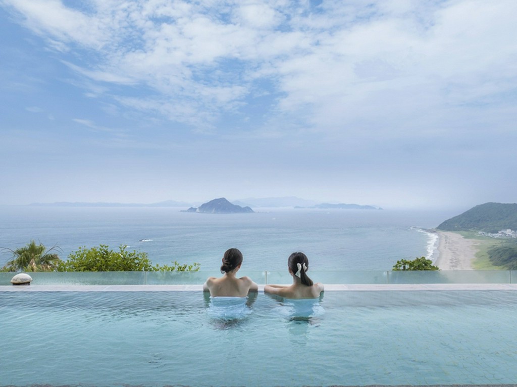 大人気のランチビュッフェと天然温泉の日帰り入浴がお得なセットプランで登場！