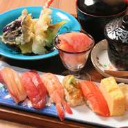 リーズナブルに味わえる本格寿司は、女性同士の集まりにも最適