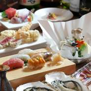 天ぷら、宮城県産の地魚と江戸前赤酢を使った寿司など逸品料理がメインの贅沢なコースとなっております。
