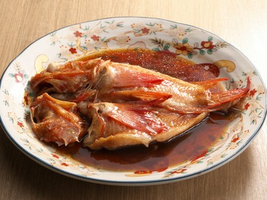 旬の食材を使った料理でゲストをおもてなし