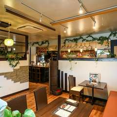 最大26名まで、人数に合わせて使える多数の個室を完備