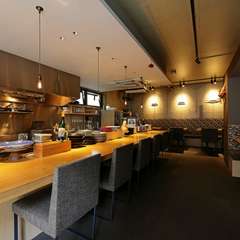 温かみのあるアットホームな空間で、大人の時間を彩る