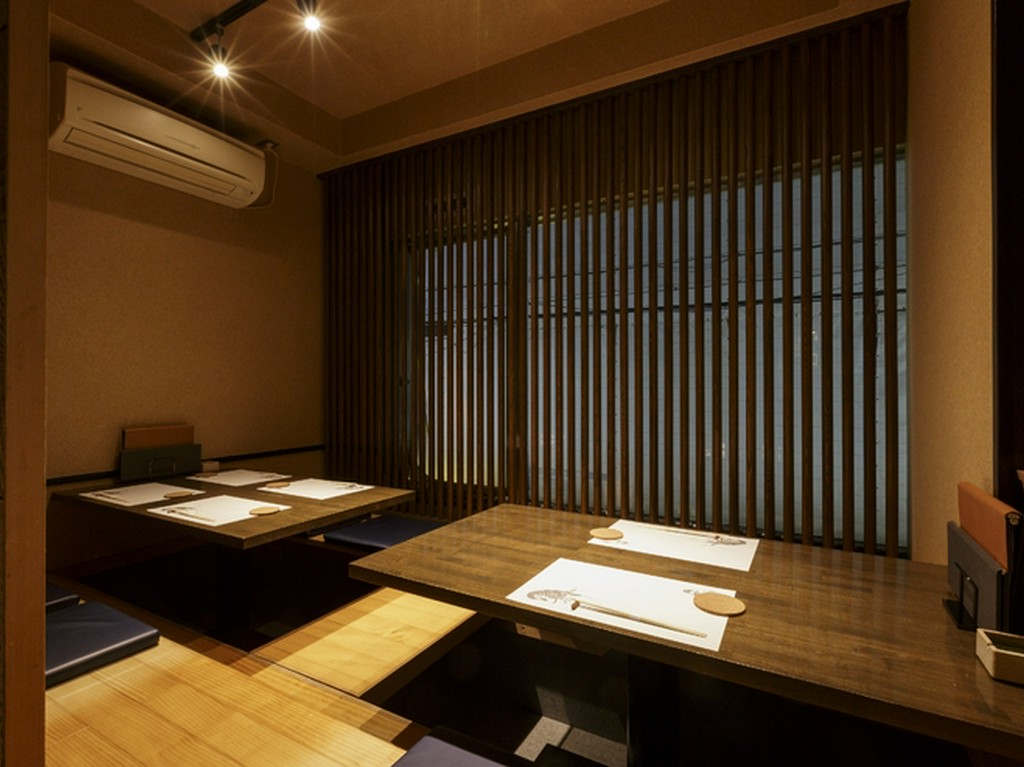 1日1組限定で使える、プレミアムな掘りごたつの完全個室