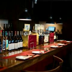 渋谷マークシティより徒歩1分。デートにもぴったりな隠れ家バル