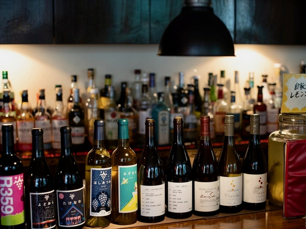 旬のイタリアンと楽しみたい北陸のワイン。北陸の地酒も多数