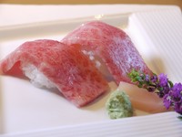 近江牛とろ握り寿司