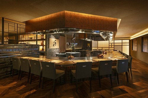 鉄板カウンター24席