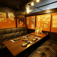 和の情緒とモダンを両立した個室空間