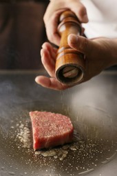 黒毛和牛 フィレ　島根県産奥出雲香味牛/A5 100g