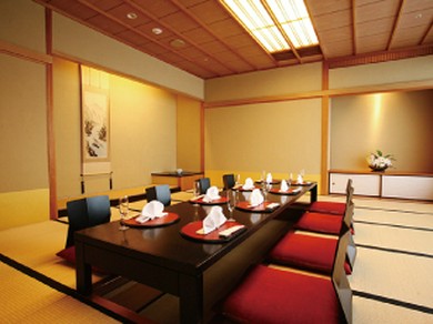 広い空間が特徴でゆったりとお寛ぎいただけます！