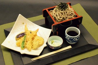 夏のおススメランチ 漣-さざなみ-の天せいろ 