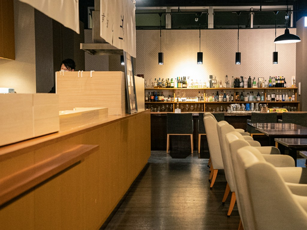 札幌の春夏秋冬を感じる、くつろぎの空間