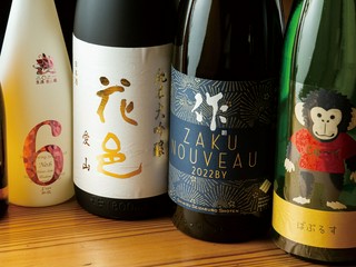 日本酒やクラフトビールも厳選のラインナップをご用意。