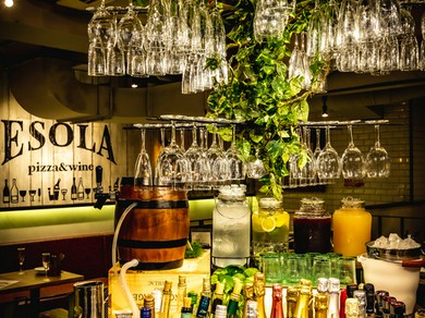 ★月曜～木曜限定！時間無制限飲み放題★ESOLAでは世界各国のワインをビュッフェスタイルでご提供｡