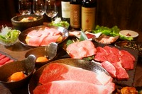 名物“幸せのサーロイン”も味わえる『厳選和牛焼肉黒コース』