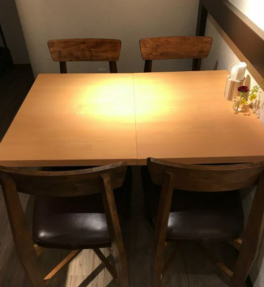 テーブル席もございます