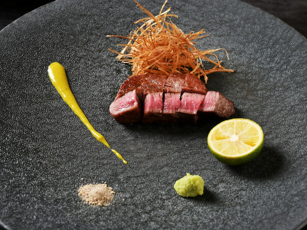 料理に寄り添う日本酒で、より奥深い味わいを愉しんで