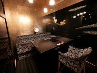 メインの厳選黒毛和牛シャトーブリアンのほか、旬の味覚を月替わりでお愉しみ頂けるコースです。