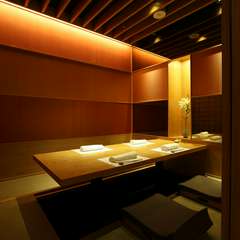 和の風情を感じさせる、全席完全個室のプライベート空間