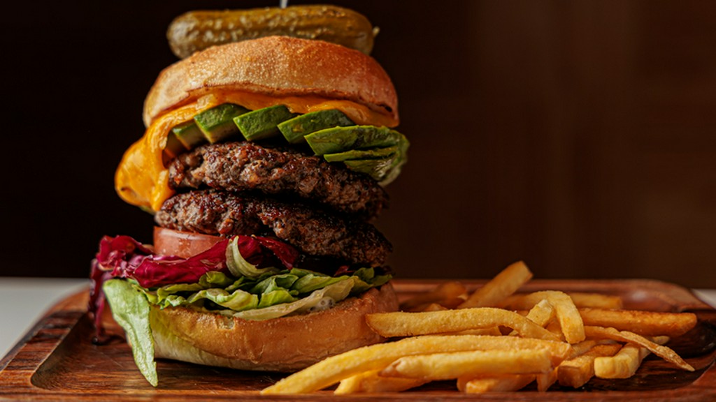 和のテイストを利かせたシグニチャーバーガー『プレミアムJ.S.バーガー』