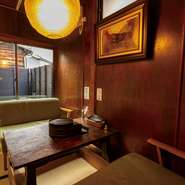 プライベート感抜群の完全個室。デートや女子会、記念日などちょっと特別な日にぴったり。