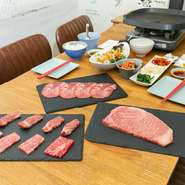 サーロインステーキや特選黒毛和牛の塩焼き・タレ焼きなど、風味豊かで旨みたっぷりの一品一品が揃っています。ボリューム感も十分で、心もお腹も満たされる満足感が得られることでしょう。