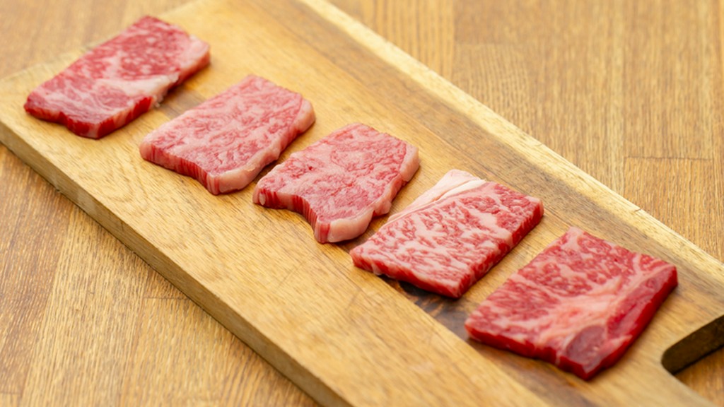 脂身と赤身のバランスが絶妙で、肉質の良さが特徴的な『ロース』