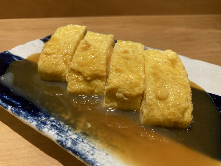 雲丹入り出汁巻き玉子ウニソースがけ