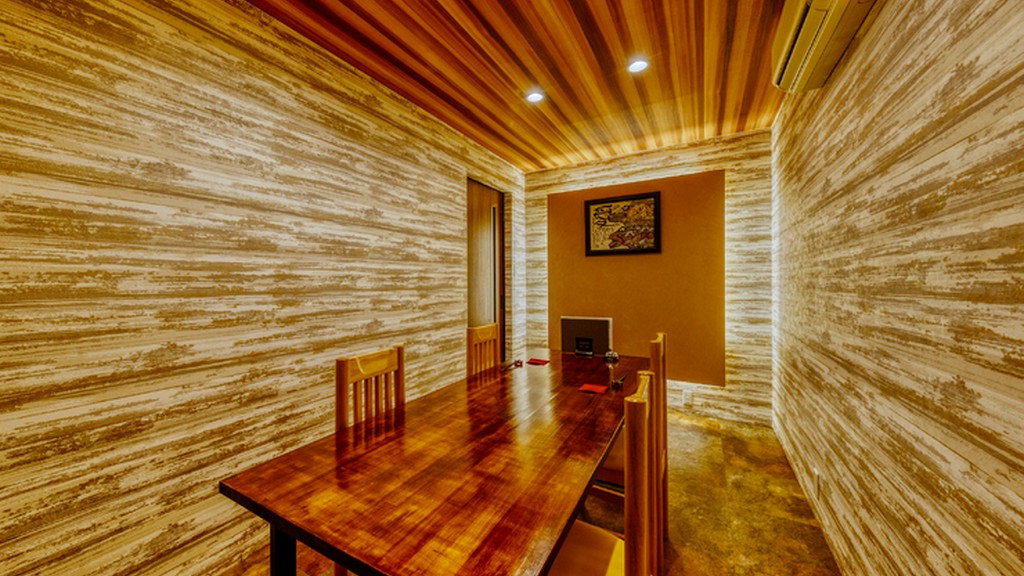 創意工夫の逸品と個室完備で、接待・会食にも活躍