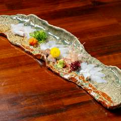 泳ぎカワハギの薄造り