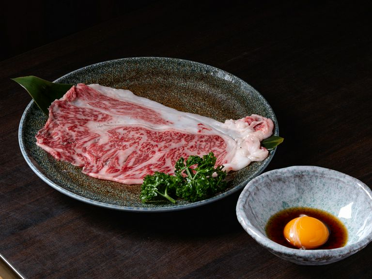 恋人と分かち合う、一味違う焼肉体験