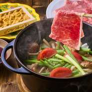 淡路の景色と食を楽しむ至福の一時は、大切な人へのささやかなプレゼントにも最適です。青空・夕暮れ・夜空と、表情を変える空が、二人の記念すべき一日をより一層特別なものへと演出してくれます。