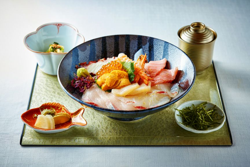 1日4食限定!プレミアム海鮮丼