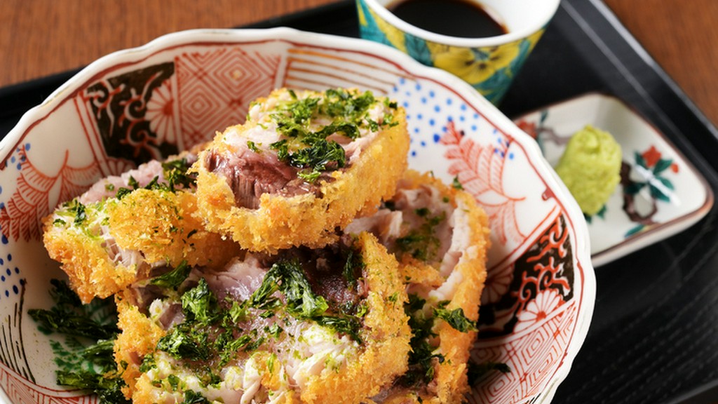 市場直送の新鮮な魚介を贅沢に堪能できる場所