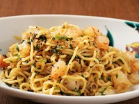 創業以来多くの人びとに愛される『ひかりや焼きそば』
