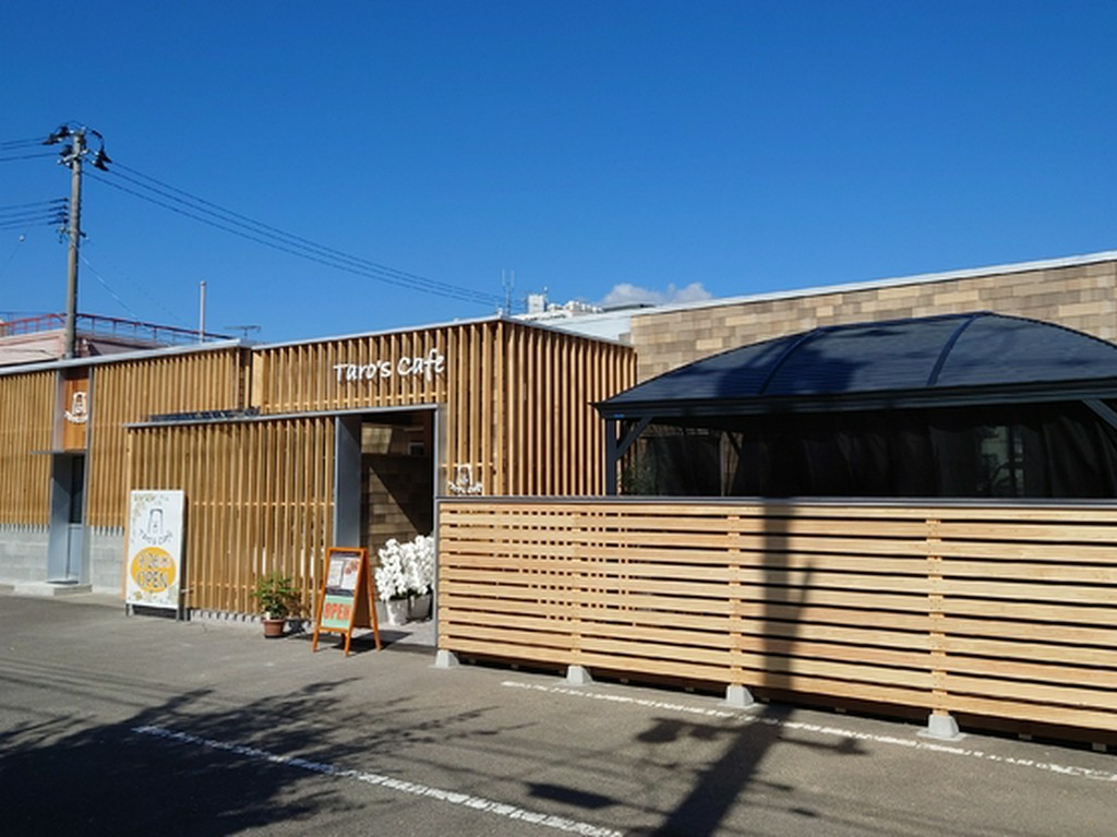 タローズカフェ外観