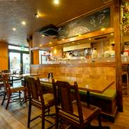 気兼ねなく、サラリと入れるステキなイタリア料理店