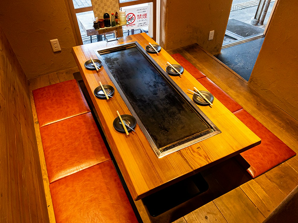 最大8名OK！掘りごたつの座敷席もあり！