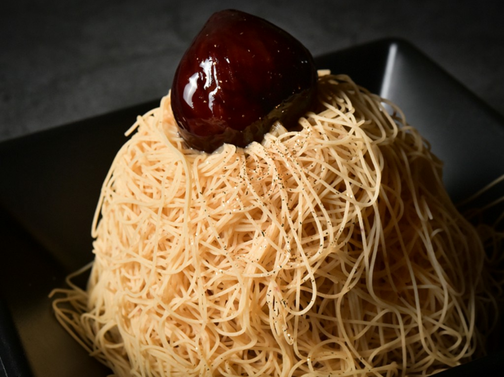 大和茶ケーキのモンブラン（和栗）