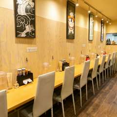 地域の人びとだけでなく、海外からのゲストにも喜ばれるお店