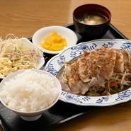 ※各種定食はご飯・漬物・味噌汁が付きます。