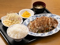 ※各種定食はご飯・漬物・味噌汁が付きます。