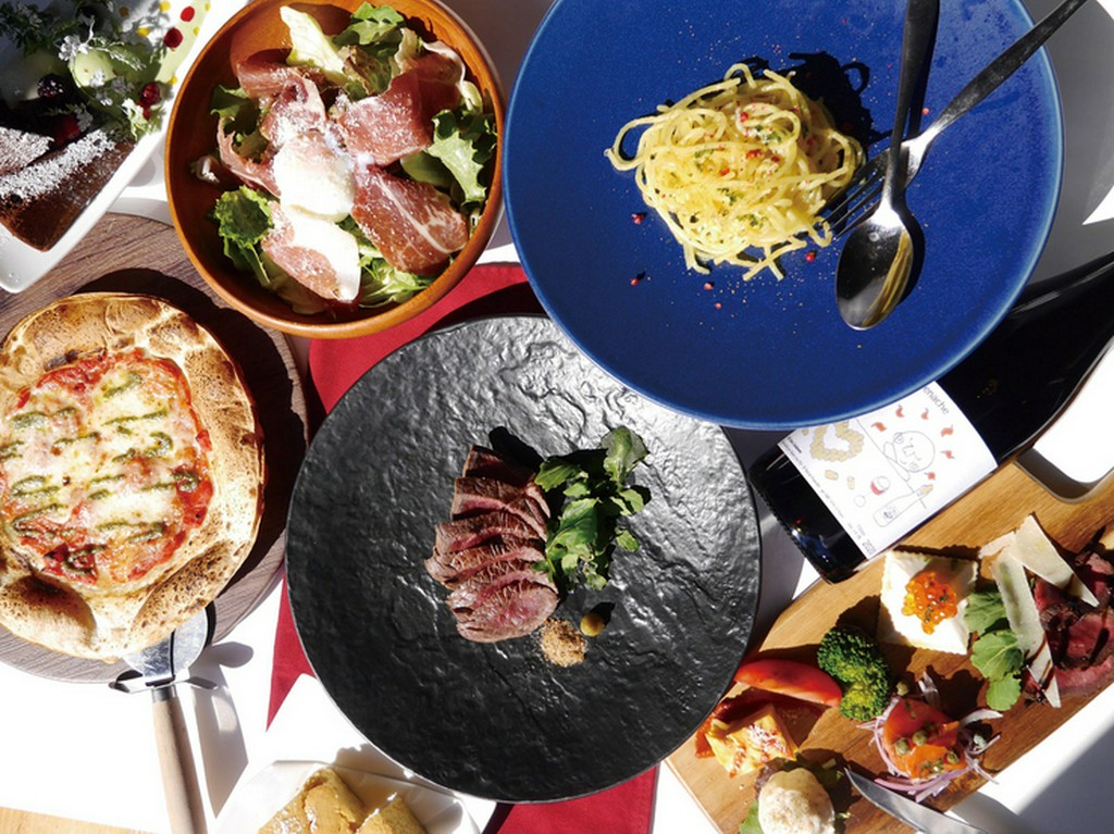 魅力的なコース料理のラインナップで記念日のデートにも！