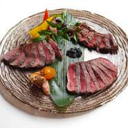 S　200g　2,530円
L　300ｇ　3,080円