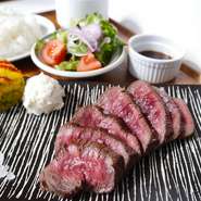 備前黒牛の高濃度な肉質のステーキをご堪能ください。
備前黒牛のダブルステーキランチ　2660円