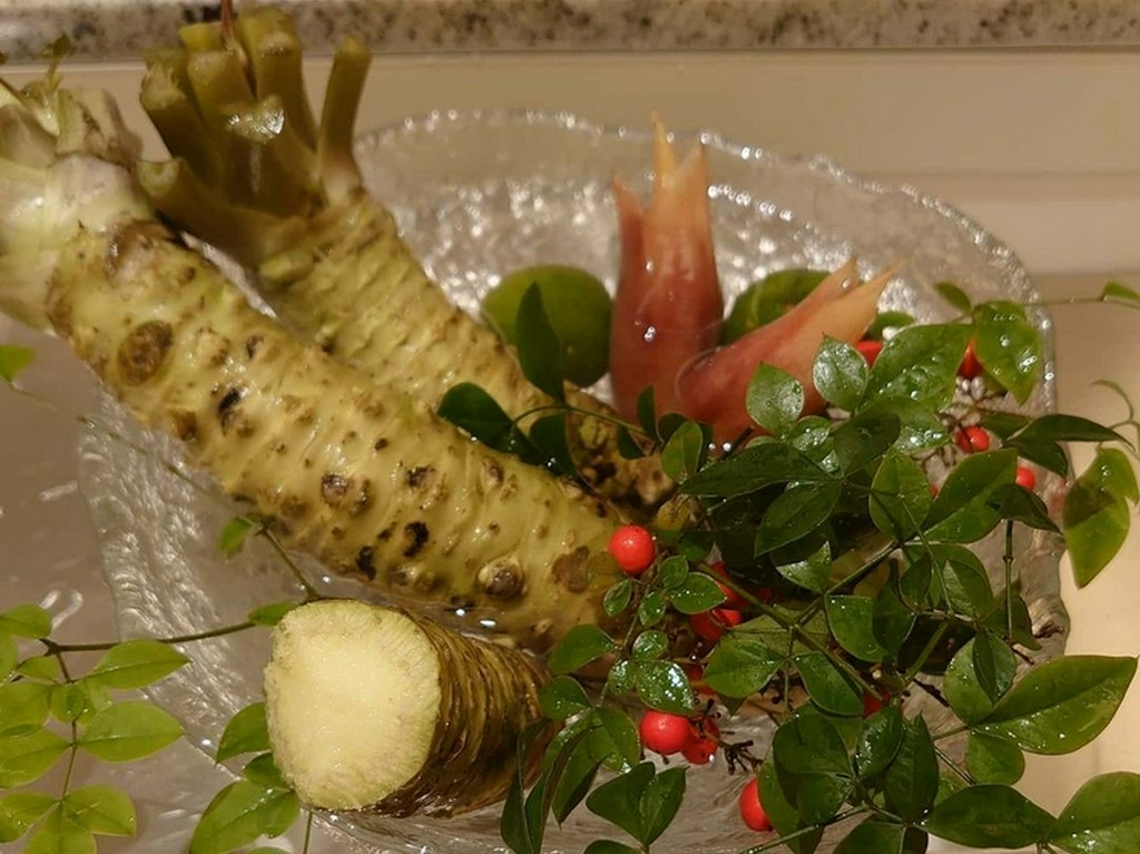 鮨に欠かせない食材の一つ、名脇役となる「山葵」