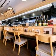 スタッフの挨拶やハキハキと受け答えすることを大事にしています。帰り際にもしっかりと挨拶。忙しい時間帯でも、スタッフが慌てずに笑顔で接客することを大切にしているそうです。