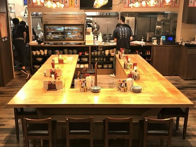 海浜幕張駅前の楽しい【大衆酒場　ムロヒガシ】