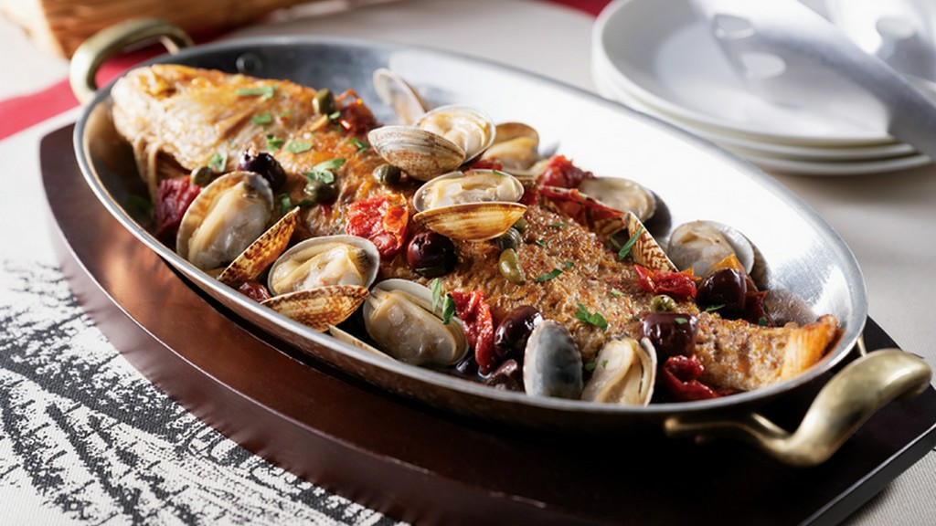 本日の魚のアクアパッツァ仕立て